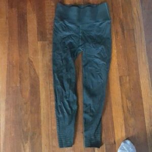 Fabletics Sculptknit Capri